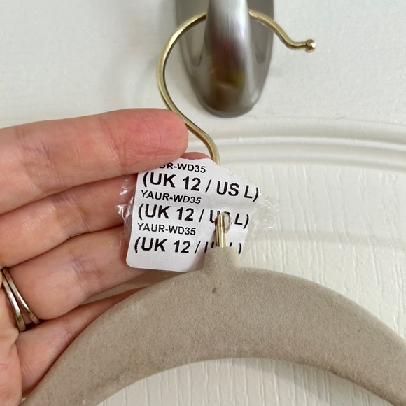 CLOSET CLOSING Revolve Yaura Tara Dress in Yellow Sz L - Picture 6 of 7